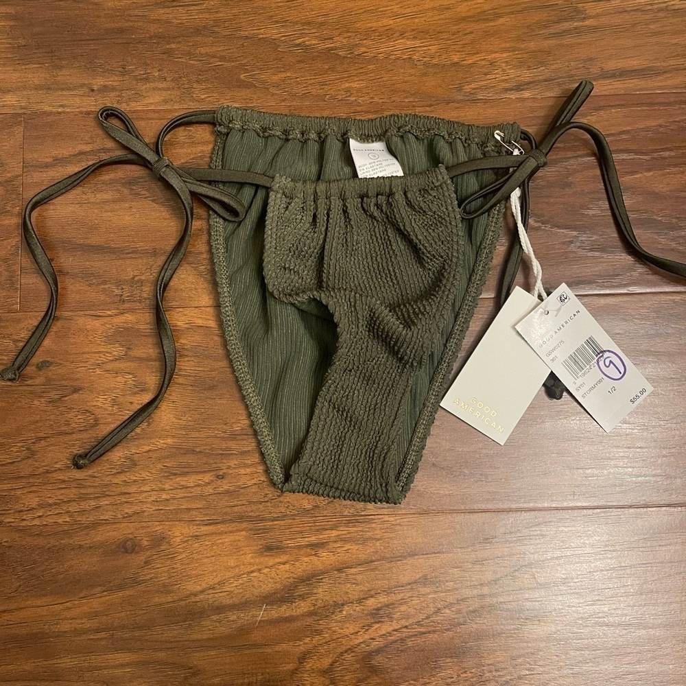 NWT Good American Ribbed Bikini Bottom Size 1/2